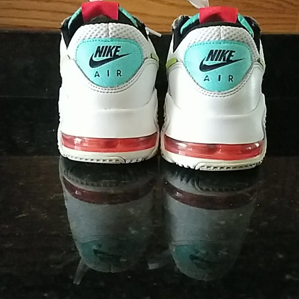 Nike Air Max!! CLEAN!! - Picture 3 of 10